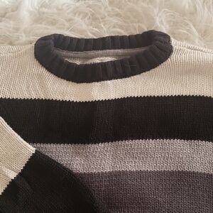 NWOT OLD NAVY boys sweater
